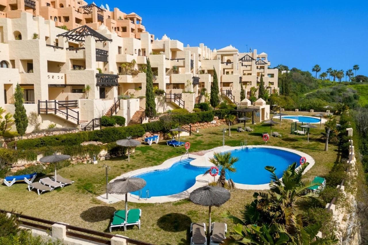 15 First Line Penthouse With Wonderful Seaview Near Duquesa Golf Manilva Andalucia Exterior foto