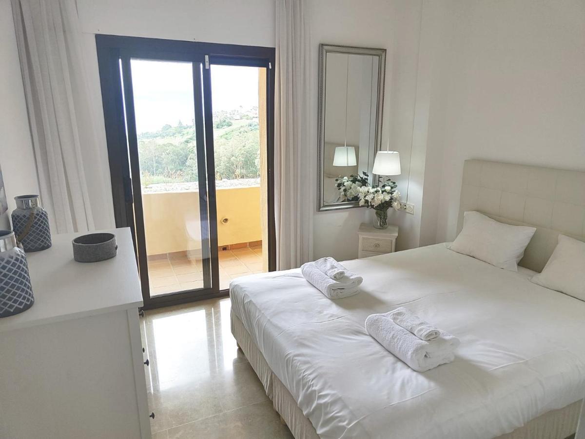 15 First Line Penthouse With Wonderful Seaview Near Duquesa Golf Manilva Andalucia Exterior foto